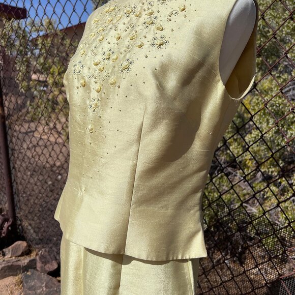 Vintage 60s 3-Piece Slubbed Silk Suit Embellished w/ Rhinestones, Pearls, Sz 14 - Picture 8 of 16